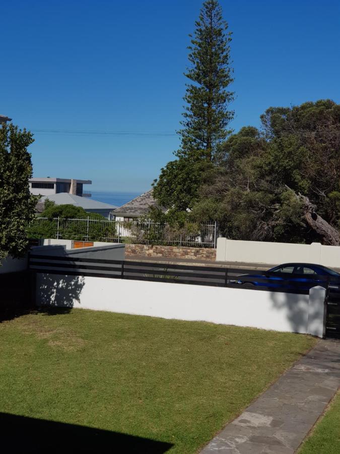 Norfolkden Beachhouse Hermanus Exterior photo